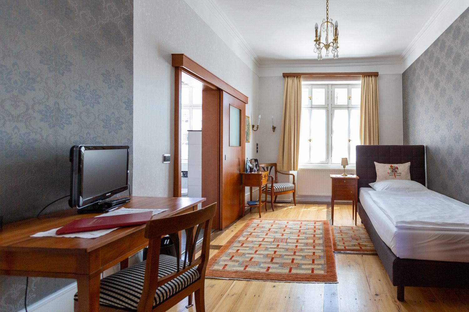 Boardinghouse Sonne Hotel Offenburg Exterior foto