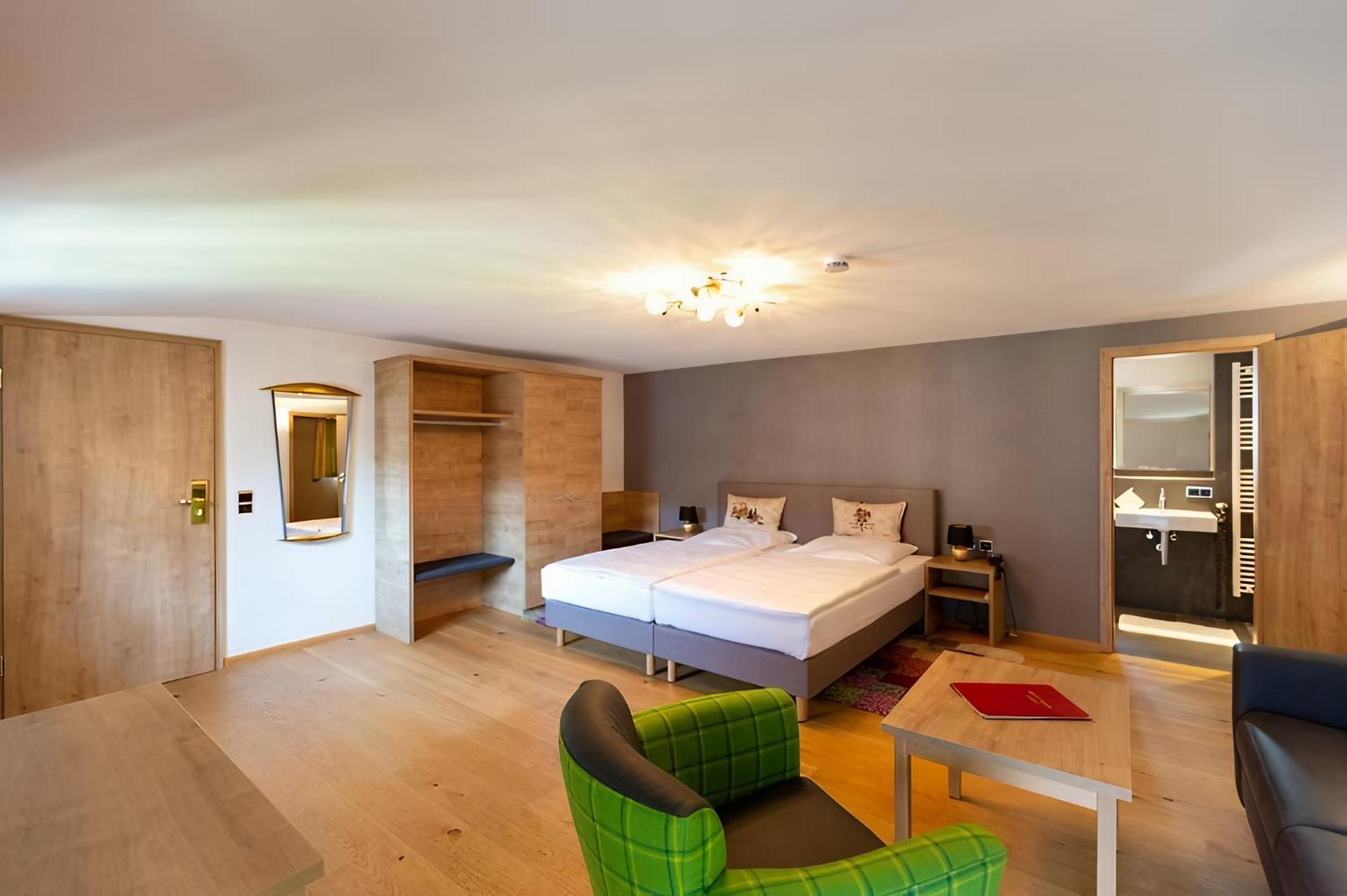 Boardinghouse Sonne Hotel Offenburg Exterior foto